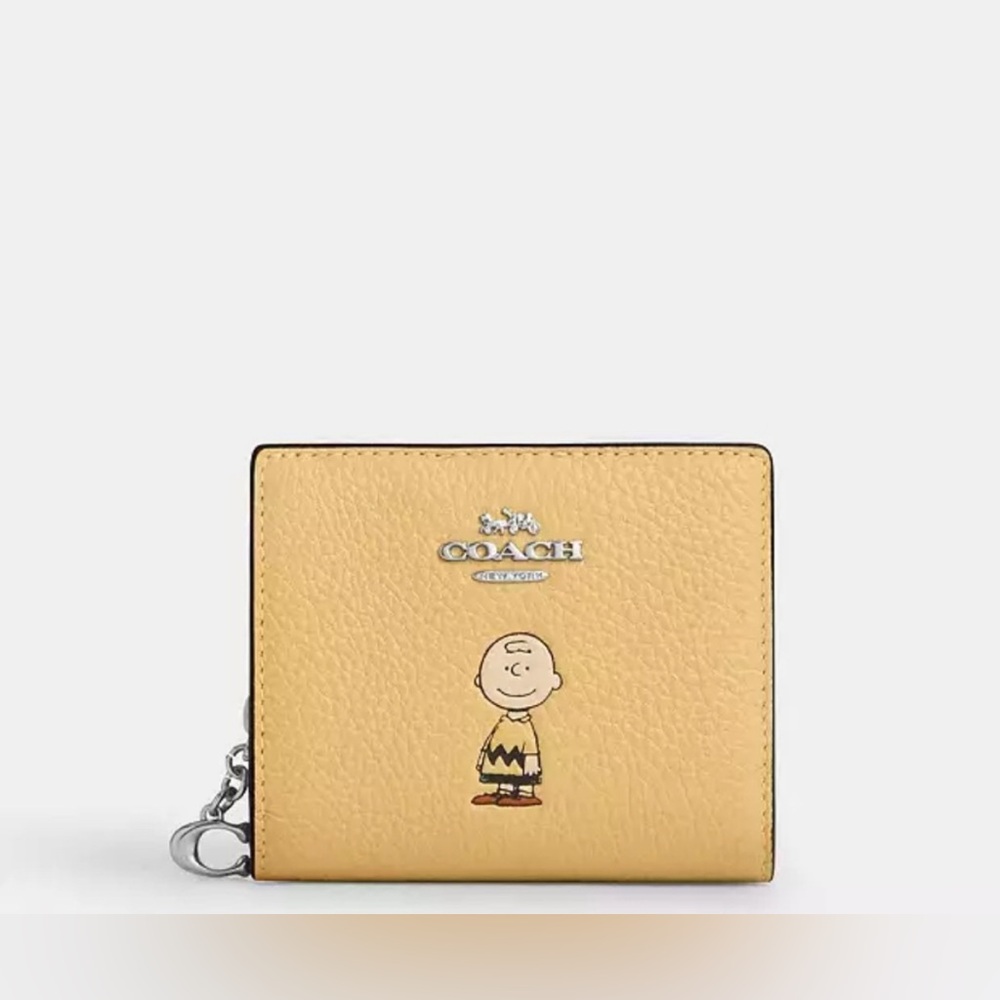 New Coach X Peanuts Snap Wallet With Charlie Brown (Yellow)